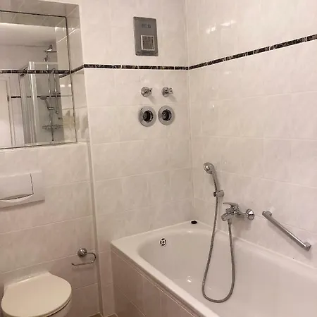 Apartment Goodrest Mainstation Dusseldorf